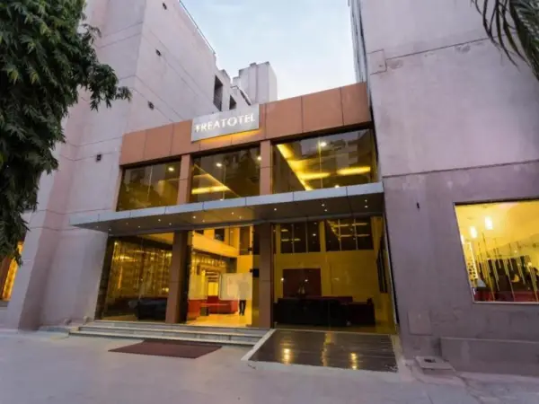 Treatotel 8