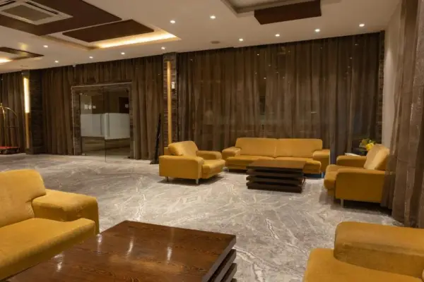 Treatotel 9